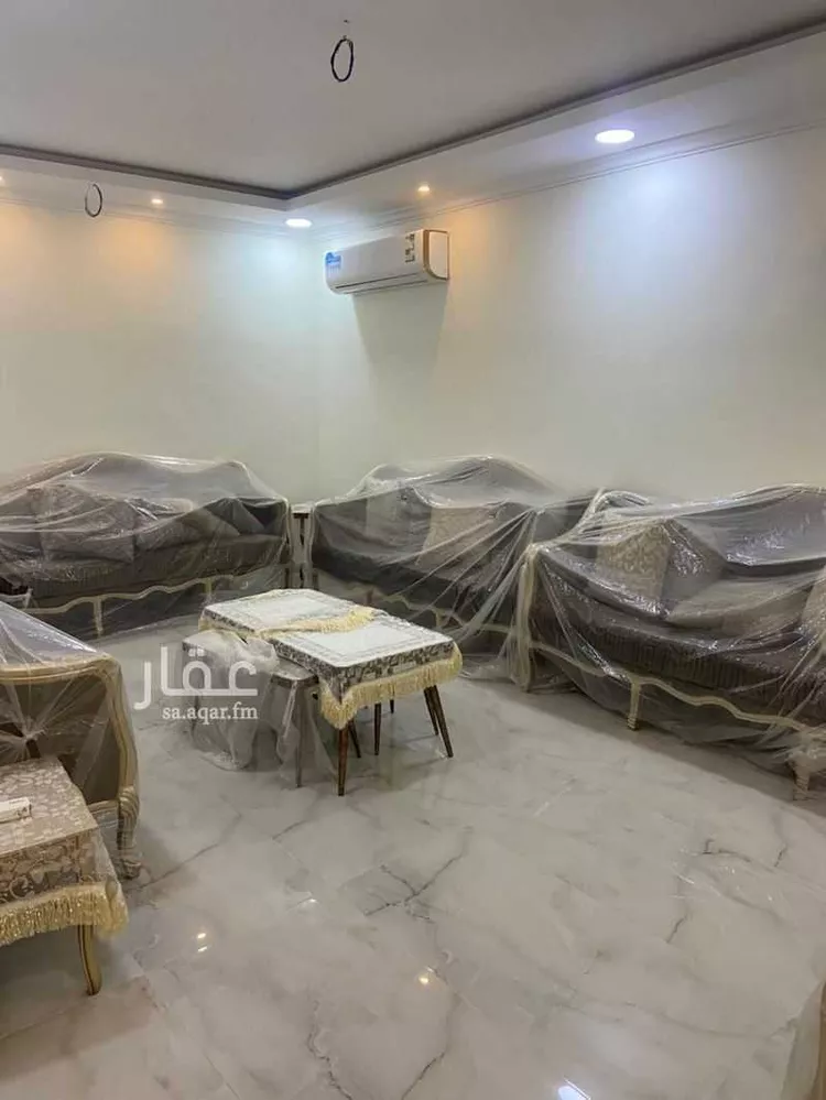 فيلا للإيجار في شارع حواء بنت زيد, حي الأمانة, مدينة الدمام, المنطقة الشرقية صورة 4