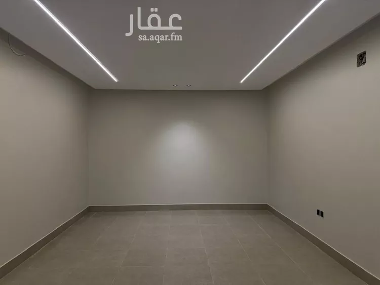 فيلا للبيع في شارع أحمد بن منصور, حي المهدية, مدينة الرياض, منطقة الرياض صورة 3