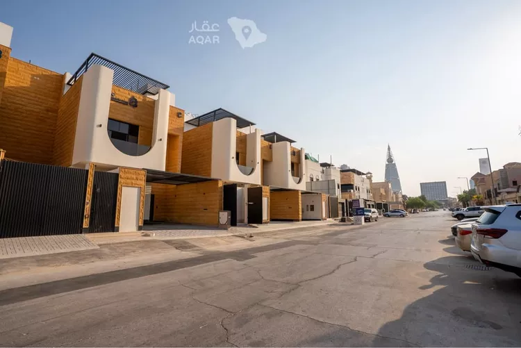 دور للبيع في شارع احمد عبدالغفور عطار, حي العليا, مدينة الرياض, منطقة الرياض