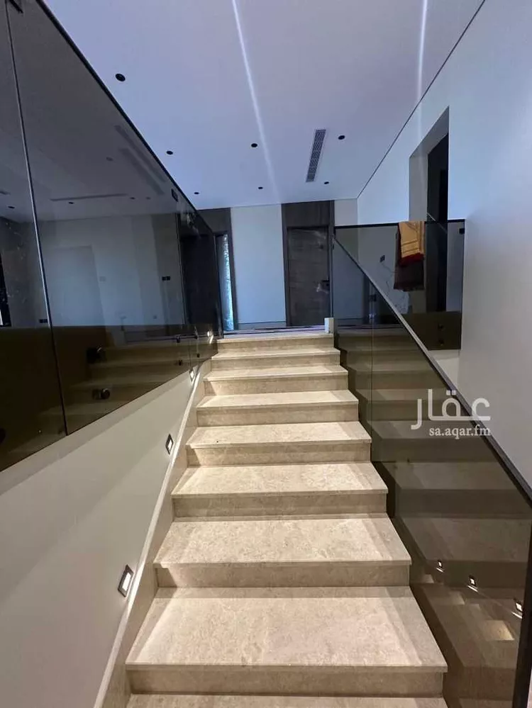 عمارة للبيع في شارع اوسط ابن عمر البعل, حي جشم, مدينة المدينة المنورة, منطقة المدينة المنورة صورة 3