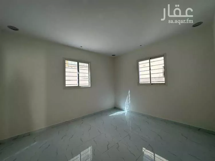 Villa for Sale in Afif Al Asfar