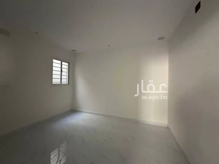 فيلا للبيع في شارع المقداد بن عمرو ، حي النهضة ، عفيف ، عفيف 8