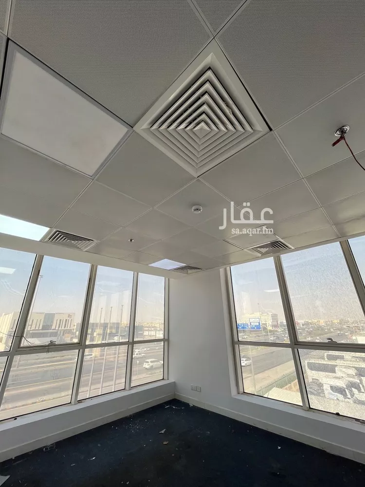 مكتب تجاري للإيجار في شارع خريص الفرعي, حي النسيم الغربي, مدينة الرياض, منطقة الرياض صورة 3