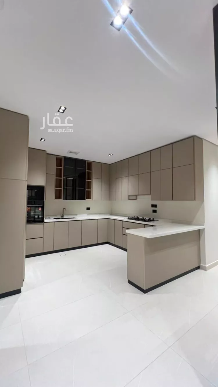دور للبيع في شارع ابن أرقم النميري, حي المرجان, مدينة الرياض, منطقة الرياض 8