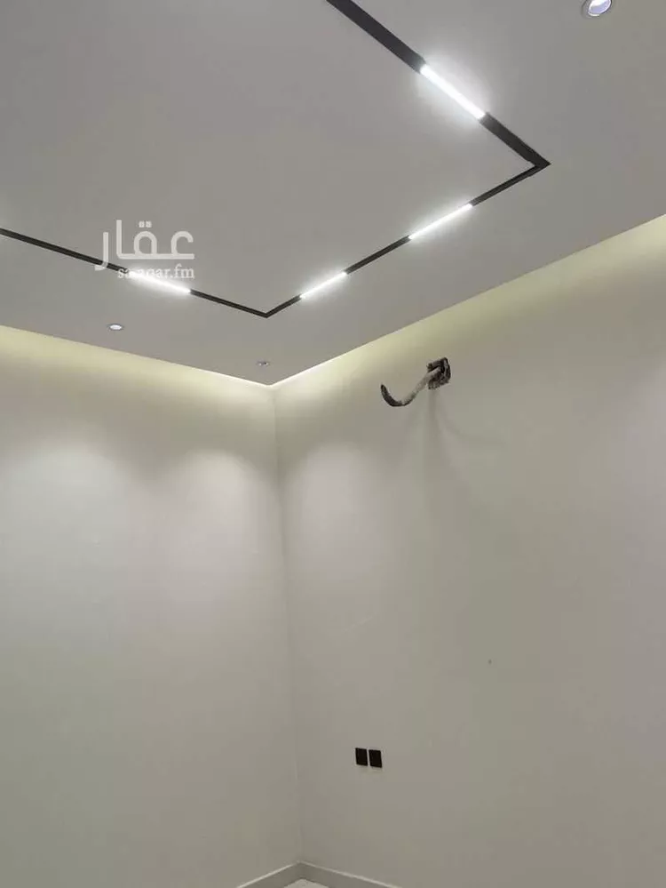 دور للبيع في شارع المثنى بن حارثة, حي الشفاء, مدينة الرياض, منطقة الرياض