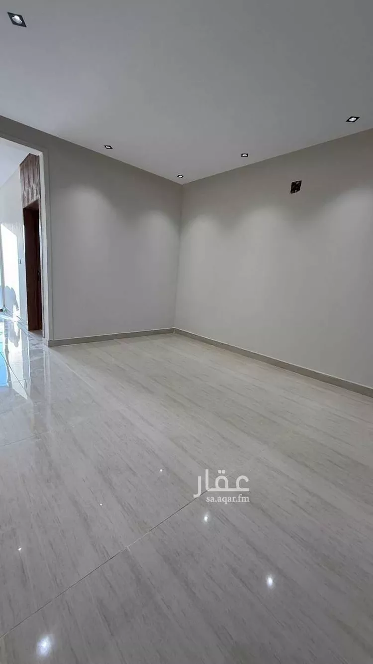 شقة للإيجار في شارع أبي العجاج ، حي عكاظ ، الرياض ، منطقة الرياض صورة 3