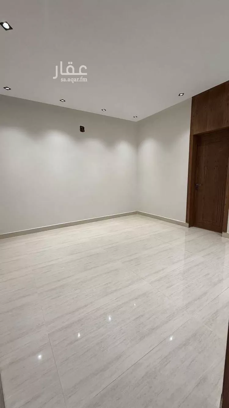شقة للإيجار في شارع أبي العجاج ، حي عكاظ ، الرياض ، منطقة الرياض صورة 2