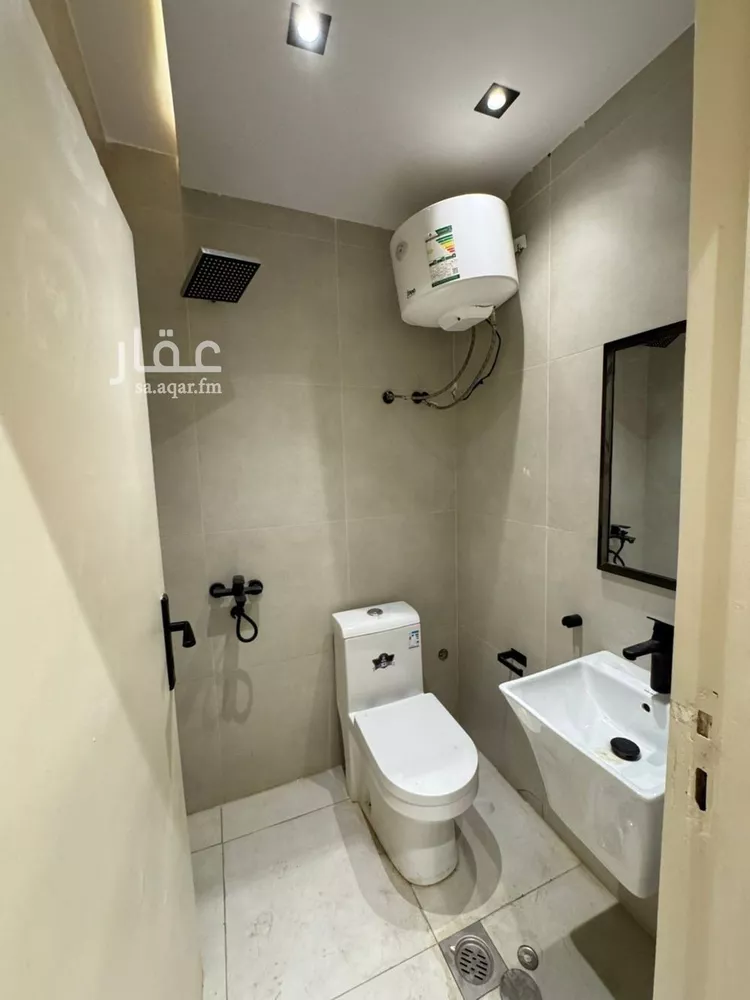 شقة للإيجار في شارع رقم 370, حي الياسمين, مدينة الرياض, منطقة الرياض صورة 2