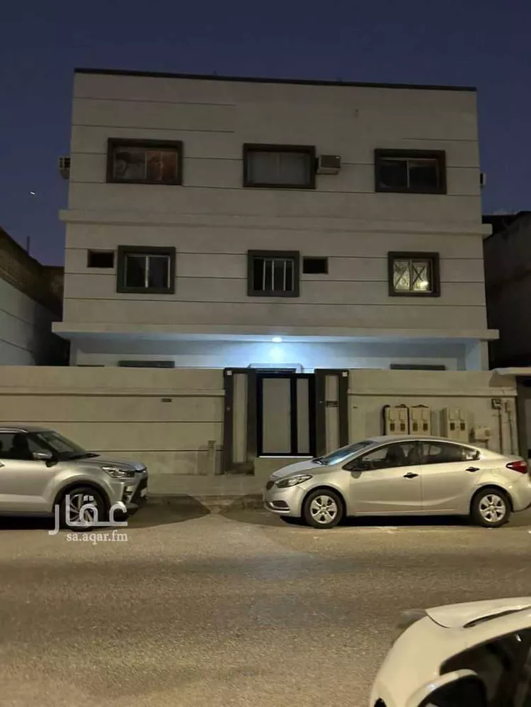 عمارة للبيع في شارع التعاطف, حي العقربية, مدينة الخبر, المنطقة الشرقية صورة 2