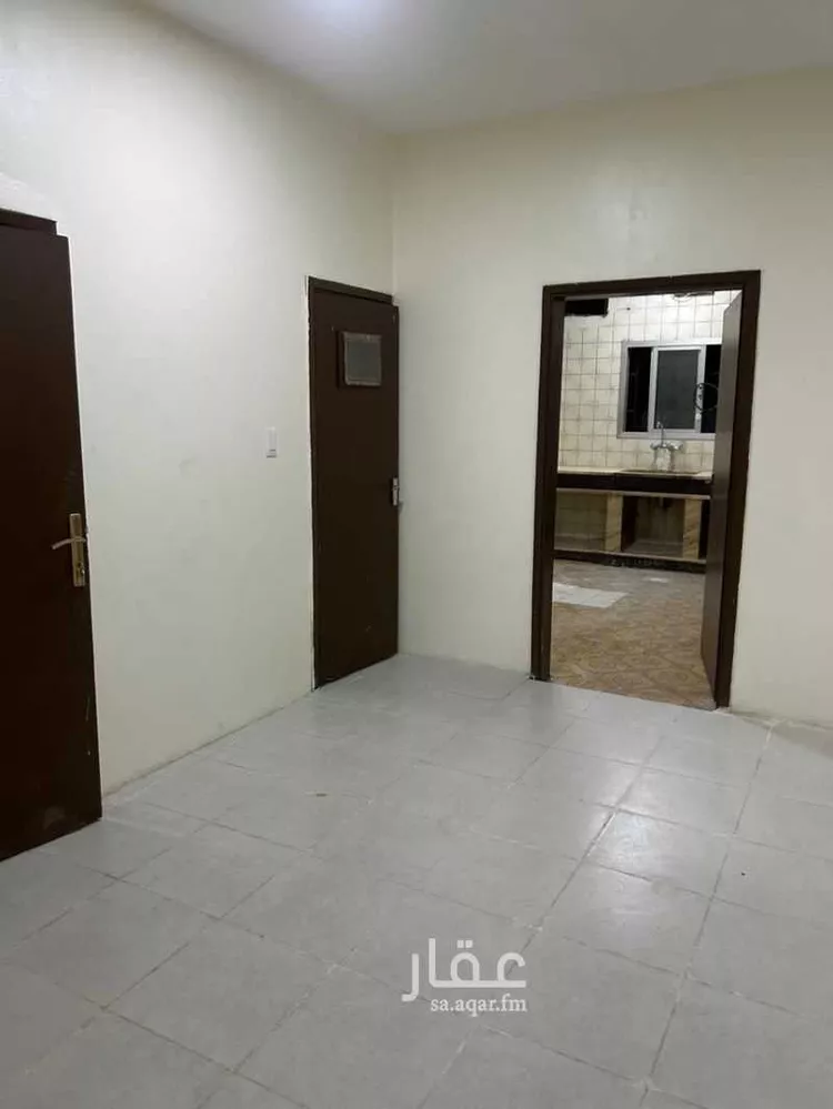 عمارة للبيع في شارع التعاطف, حي العقربية, مدينة الخبر, المنطقة الشرقية صورة 5