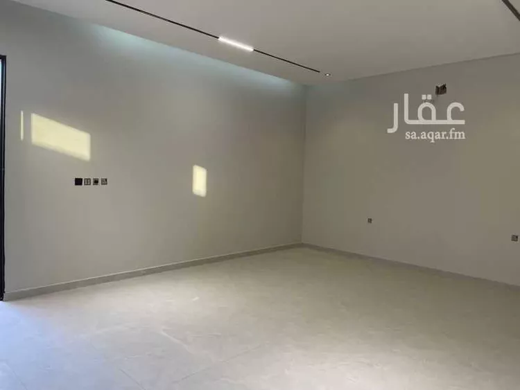 دور للبيع في شارع الوادي الأخضر ، حي ديراب ، الرياض ، منطقة الرياض صورة 2