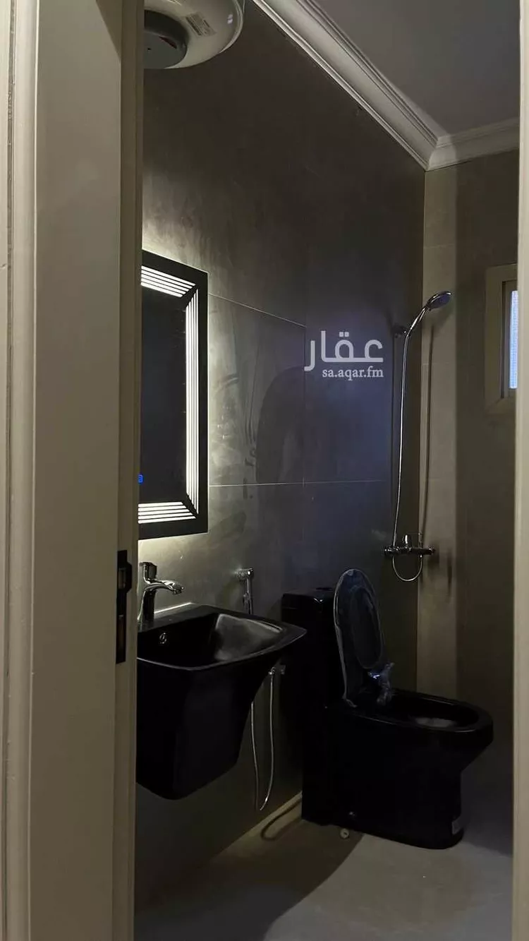 شقة للإيجار في شارع مروج الامير, حي المروج, مدينة تبوك, منطقة تبوك 7