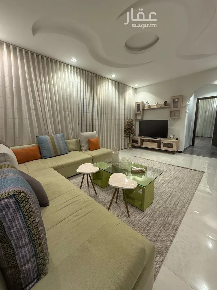 فيلا للإيجار في شارع صالح السلطان, حي الياقوت, مدينة جدة, منطقة مكة المكرمة