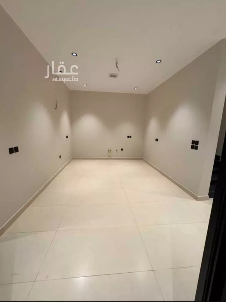 فيلا للبيع في شارع سلامة الحداد, حي الصواري, مدينة جدة, منطقة مكة المكرمة 11