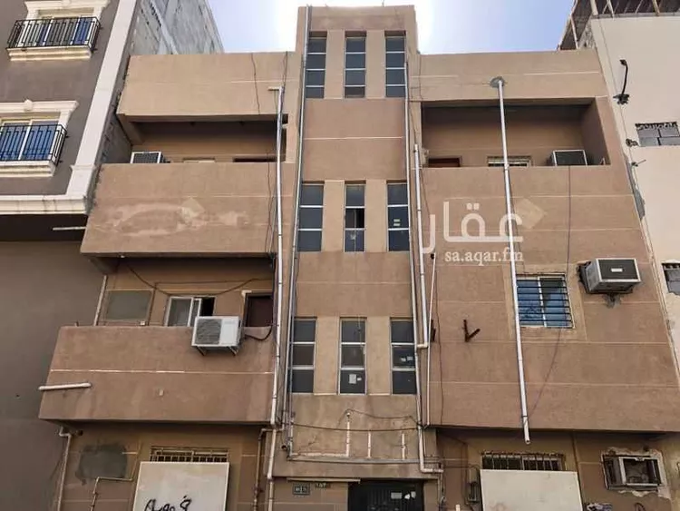 عمارة للبيع في شارع الثامن عشر, حي الثقبة, مدينة الخبر, المنطقة الشرقية صورة 2