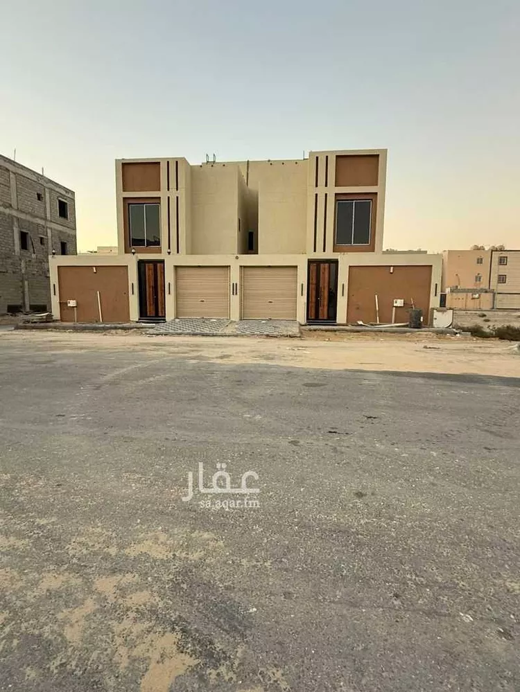 فيلا للبيع في شارع الوليد ابن سليمان, حي ضاحية الملك فهد, مدينة الدمام, المنطقة الشرقية صورة 2