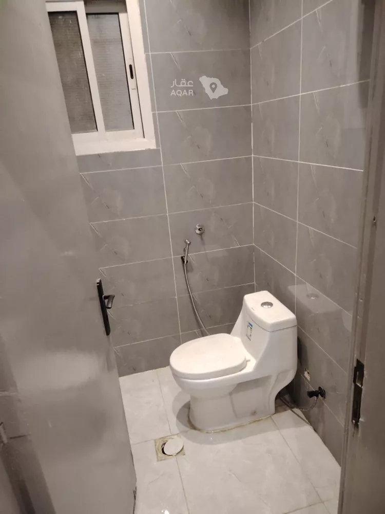 شقة للإيجار في شارع معاذ بن جبل, حي العزيزية, مدينة الرياض, منطقة الرياض صورة 5