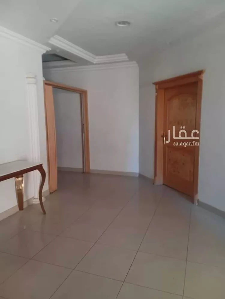 فيلا للبيع في شارع حسن بن عبدالباقي, حي السويدي الغربي, مدينة الرياض, منطقة الرياض صورة 2