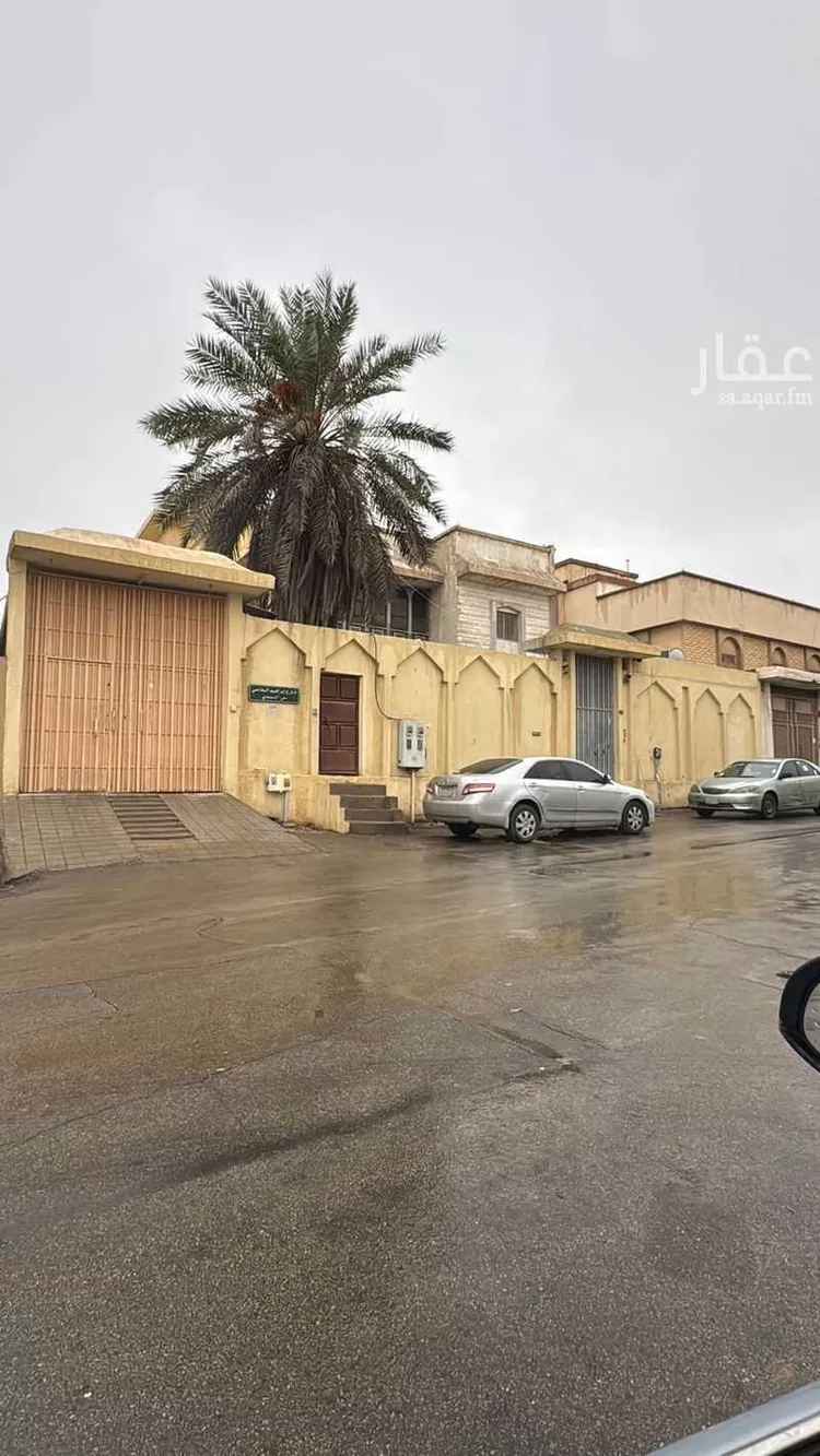 فيلا للبيع في شارع ابراهيم البقاعي, حي السويدي, مدينة الرياض, منطقة الرياض صورة 2
