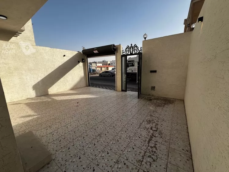Apartment for Sale in Dammam Badr 5