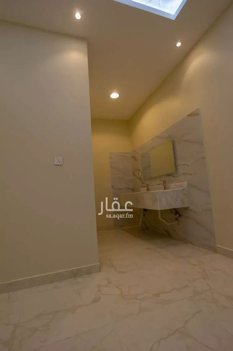 شقة للبيع في شارع حمد الحقيل, حي النور, مدينة الدمام, المنطقة الشرقية صورة 3