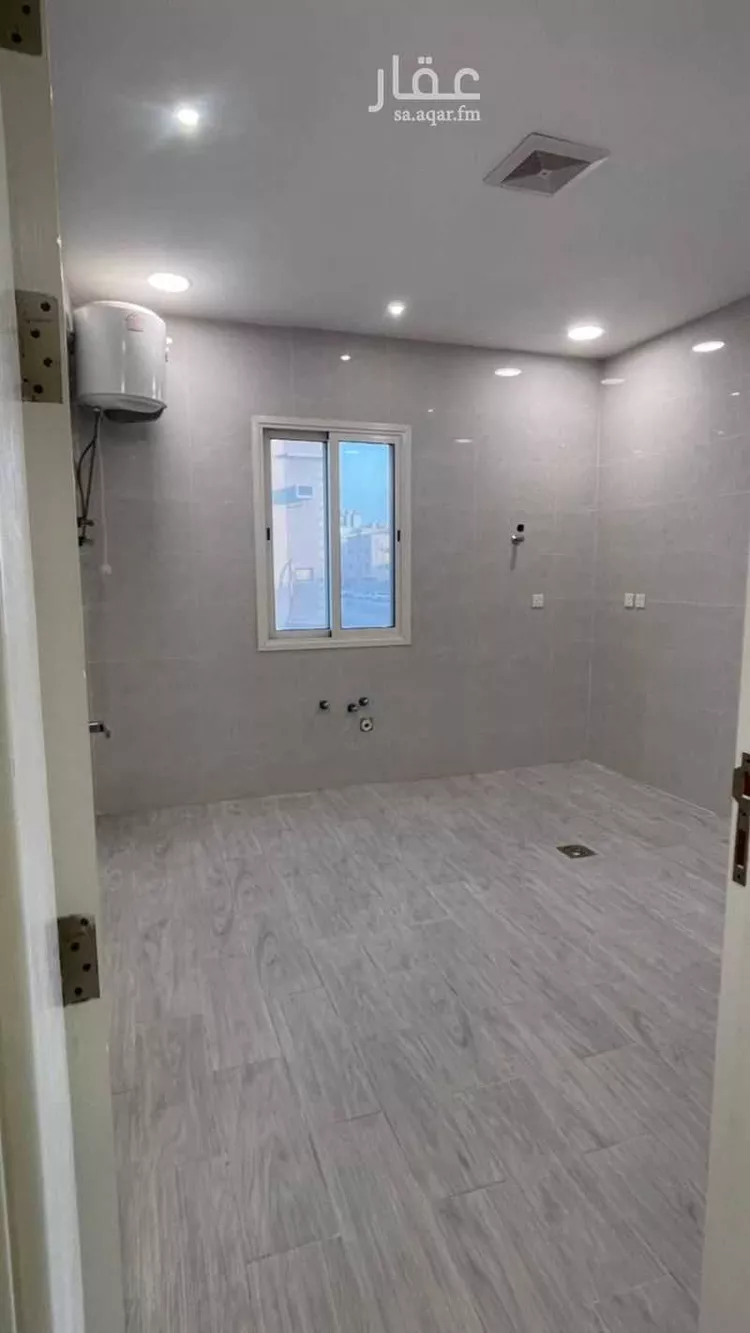 شقة للبيع في شارع حمد الحقيل, حي النور, مدينة الدمام, المنطقة الشرقية صورة 2