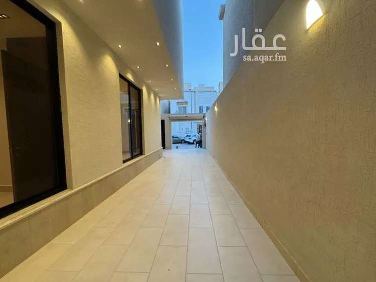 فيلا للبيع في شارع وادي اللجام, حي القادسية, مدينة الرياض, منطقة الرياض صورة 3