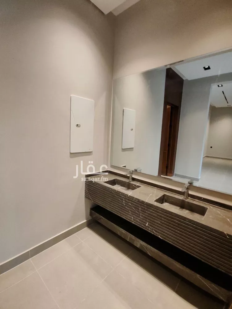 دور للبيع في شارع الخنساء, حي اليرموك, مدينة الرياض, منطقة الرياض 15