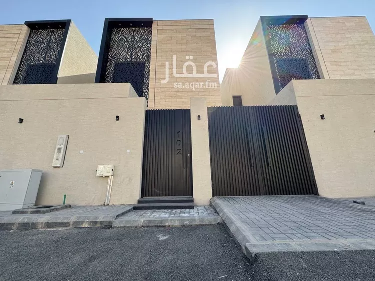 فيلا للبيع في شارع عثمان بن الخصيب, حي الملك فيصل, مدينة الرياض, منطقة الرياض صورة 2