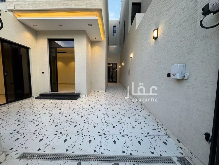 فيلا للبيع في شارع أبان بن تغلب, حي الملك فيصل, مدينة الرياض, منطقة الرياض صورة 4