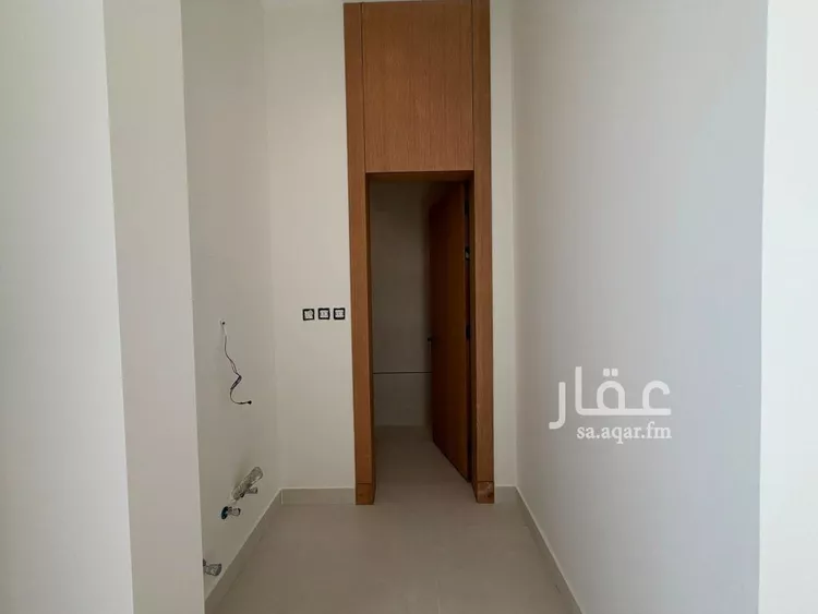 فيلا للبيع في شارع البرة, حي الملك فيصل, مدينة الرياض, منطقة الرياض 12