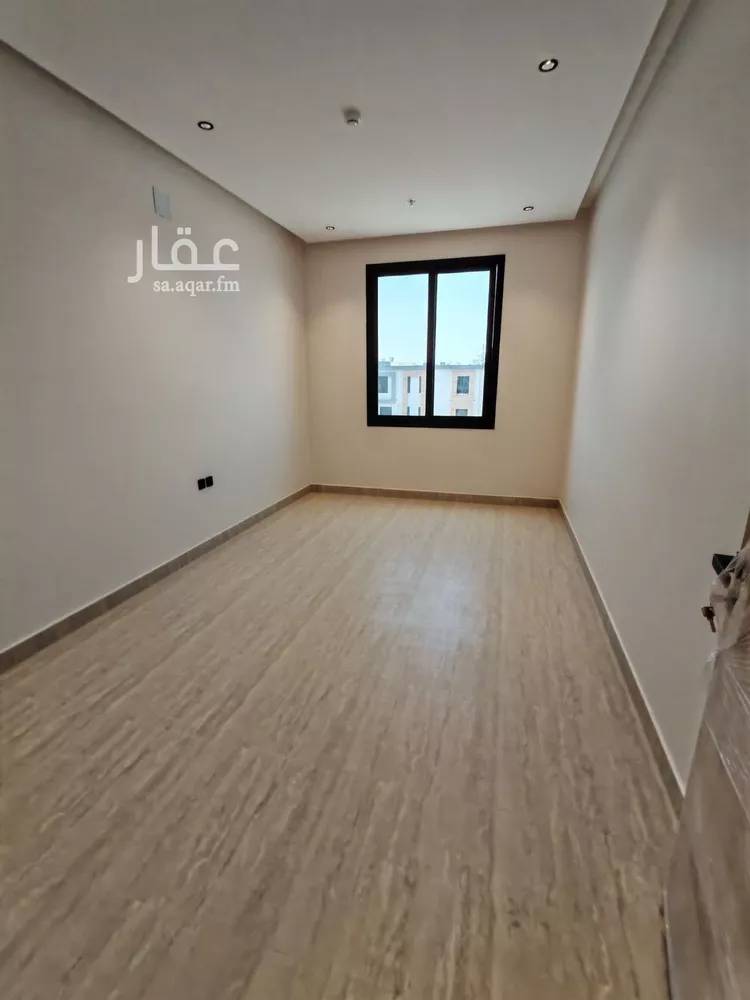 شقة للبيع في شارع الكديفة, حي إشبيلية, مدينة الرياض, منطقة الرياض صورة 2