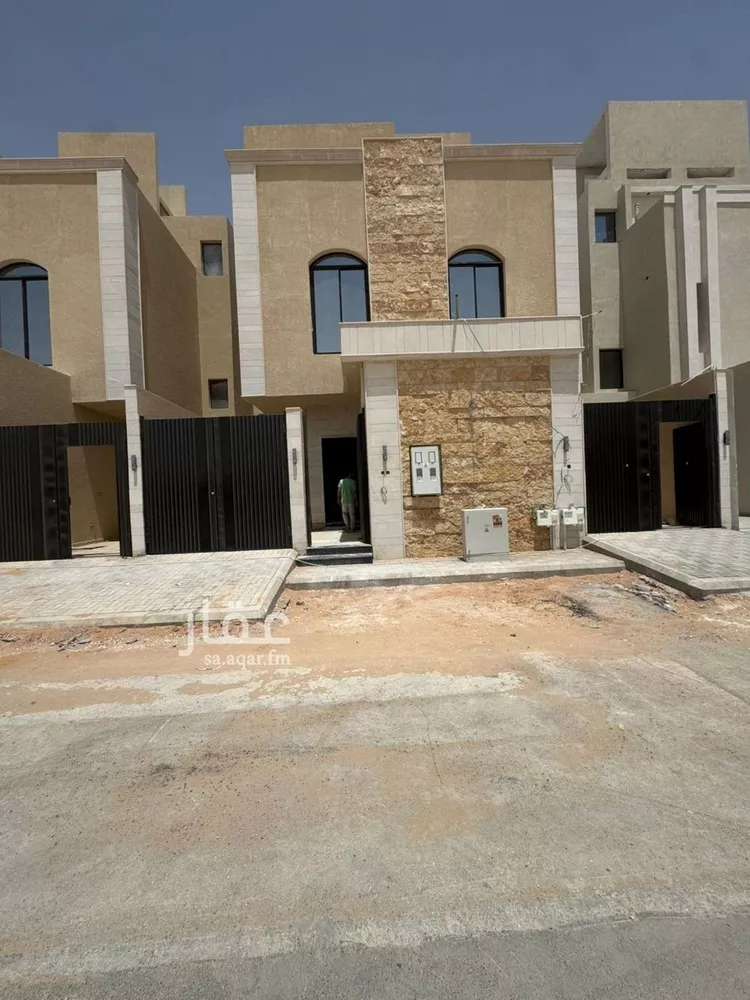 فيلا للبيع في شارع رقم 42, حي الندوة, مدينة الرياض, منطقة الرياض