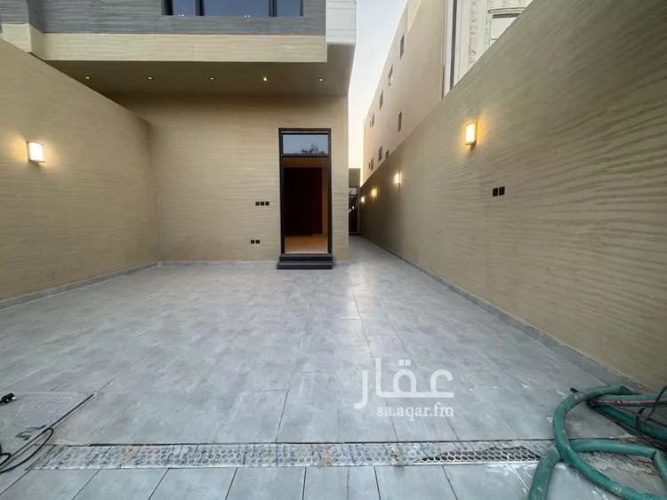 دور للبيع في شارع أبي المعالي بن حنيفة, حي الخليج, مدينة الرياض, منطقة الرياض صورة 2