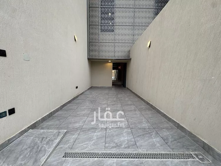 دور للبيع في شارع طبرجل, حي اليرموك, مدينة الرياض, منطقة الرياض