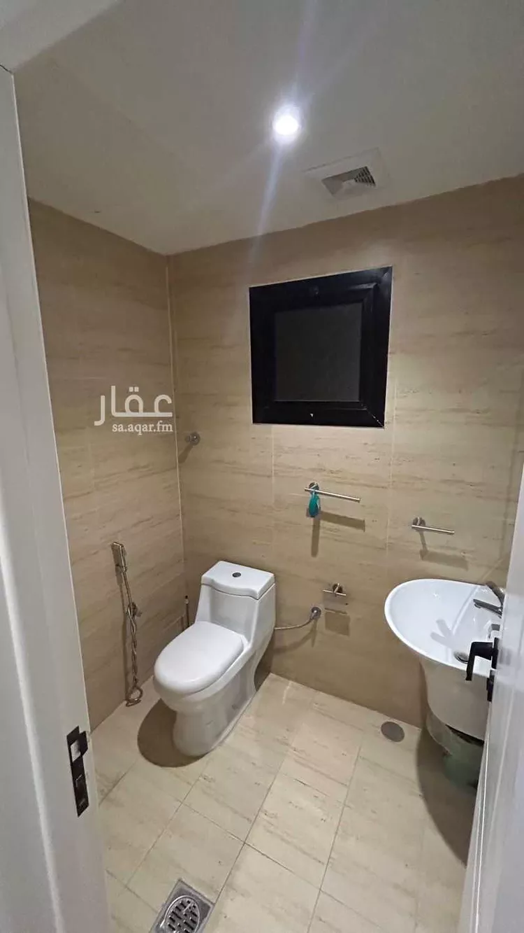 شقة للإيجار في شارع عكرمة بن عامر, حي بدر, مدينة الدمام, المنطقة الشرقية صورة 2