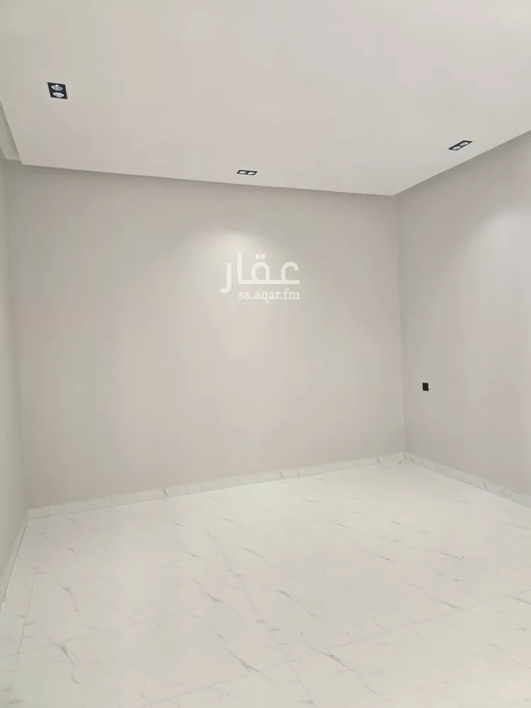 دور للبيع في شارع عبدالملك الفتني, حي بدر, مدينة الرياض, منطقة الرياض صورة 3