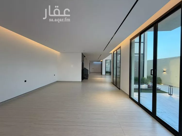 Villa for Sale in Riyadh Al Arid 7