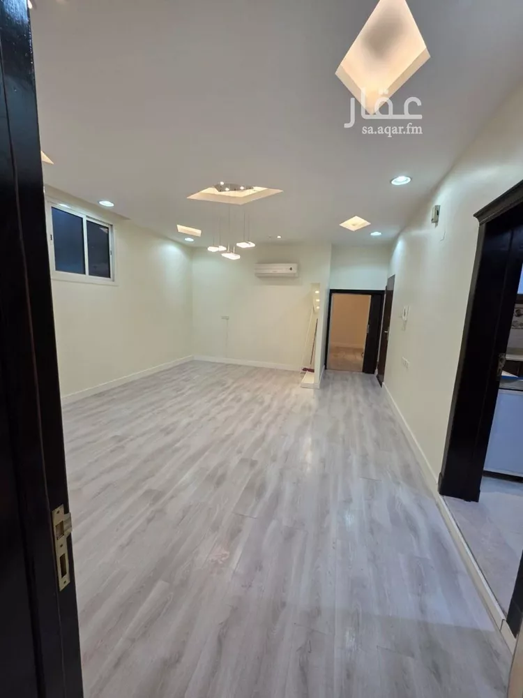 Floor for Rent in Riyadh Al Yasmin