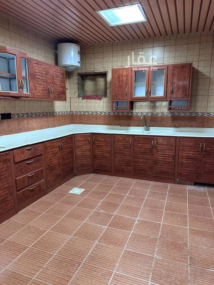شقة للإيجار في شارع احمد الهواري, حي إشبيلية, مدينة الرياض, منطقة الرياض 7