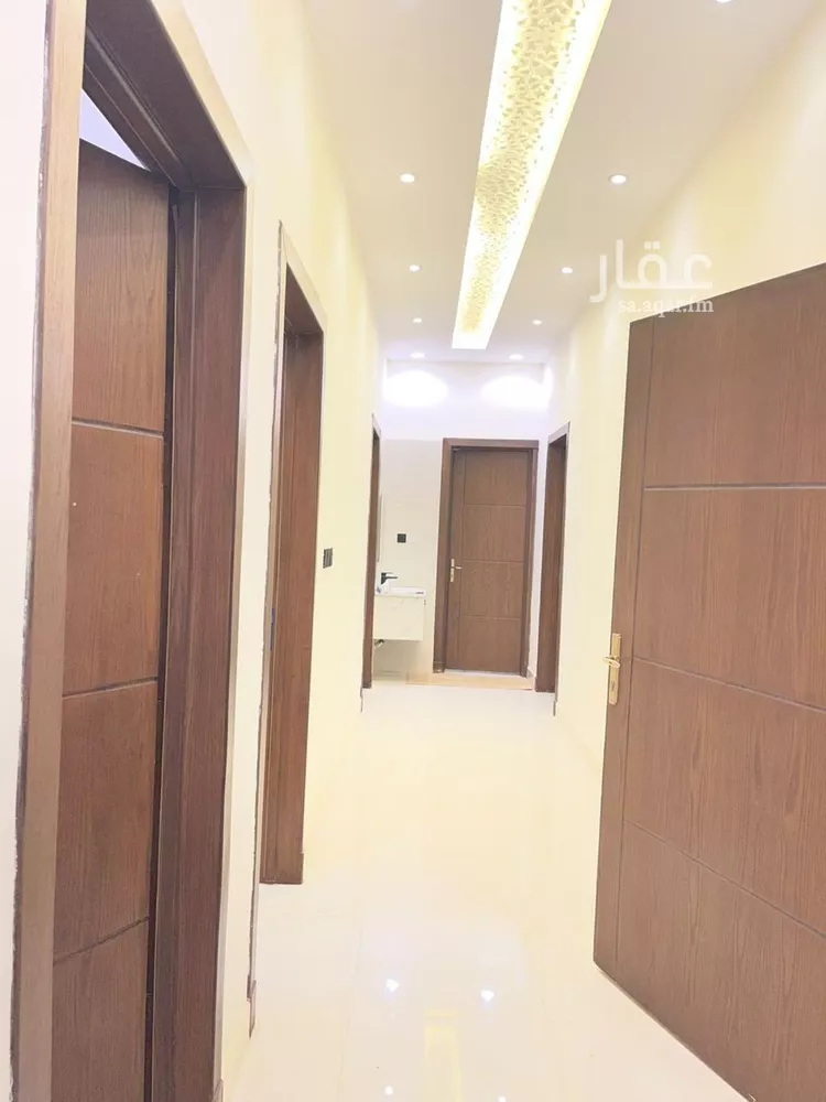 شقة للإيجار في شارع علي بن بسطام, حي المهدية, مدينة الرياض, منطقة الرياض 8