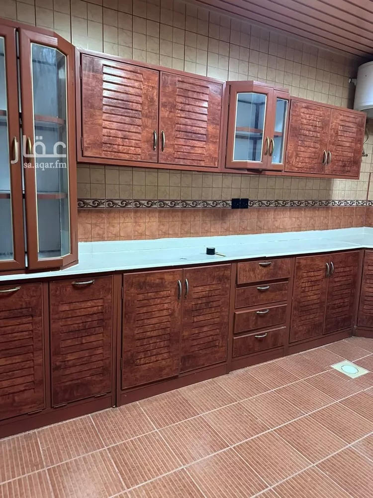 شقة للإيجار في شارع احمد الهواري, حي إشبيلية, مدينة الرياض, منطقة الرياض 13
