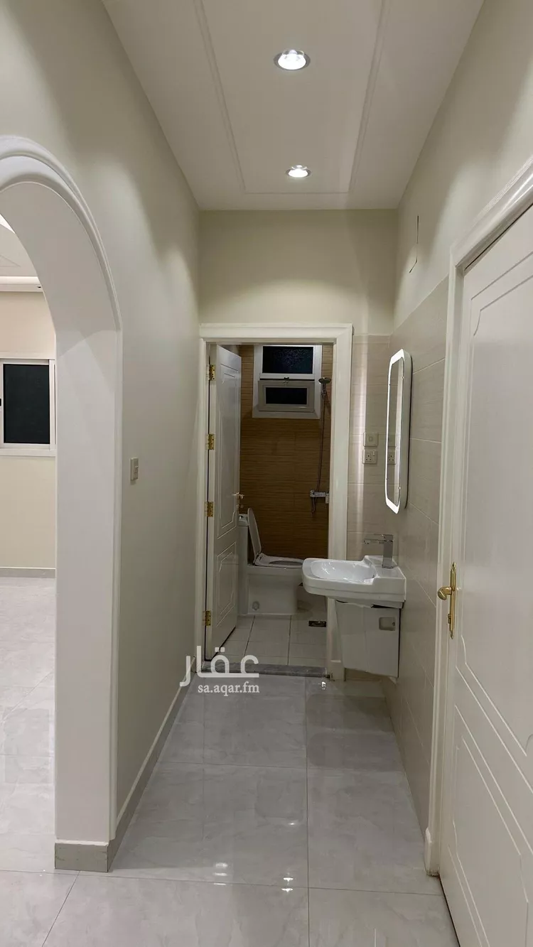 شقة للإيجار في شارع رقم 353, حي الملقا, مدينة الرياض, منطقة الرياض صورة 2