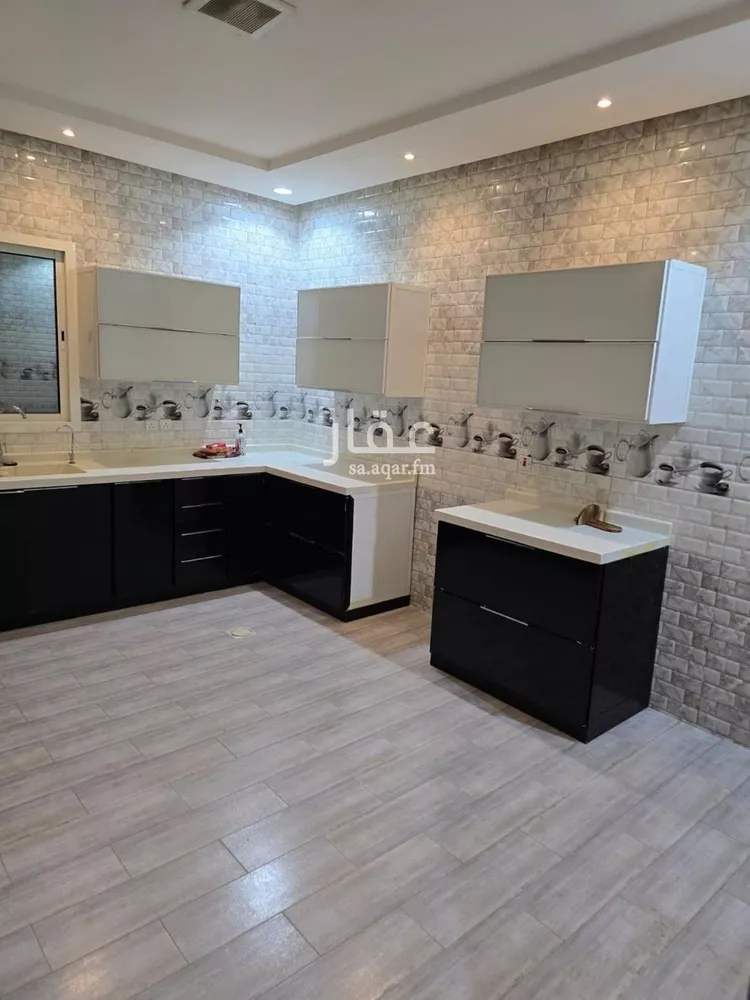 Floor for Rent in Riyadh An Narjis 6