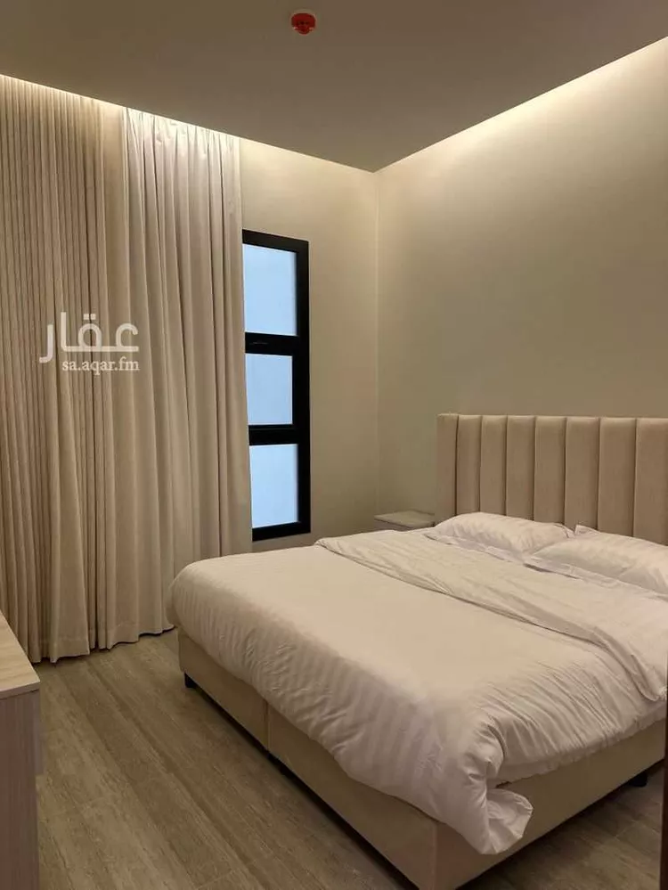 شقة للإيجار في شارع المغيرة بن شعبة, حي الملك فهد, مدينة الرياض, منطقة الرياض 14