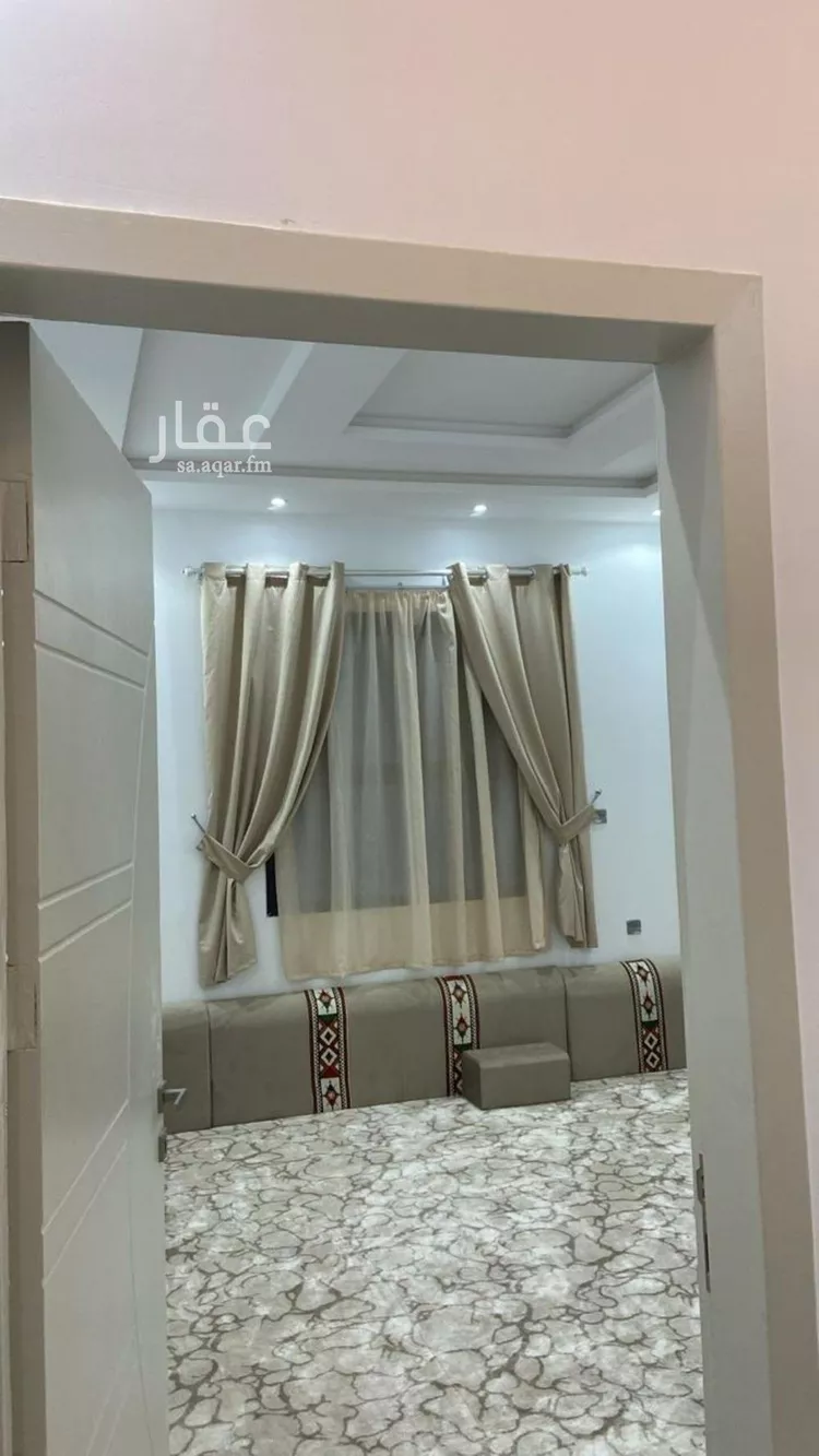 فيلا للبيع في شارع السليمانية, حي الجنادرية, مدينة الرياض, منطقة الرياض صورة 3