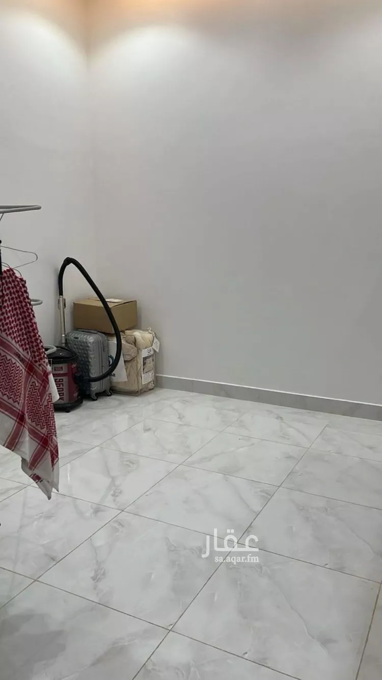 فيلا للبيع في شارع السليمانية, حي الجنادرية, مدينة الرياض, منطقة الرياض صورة 2