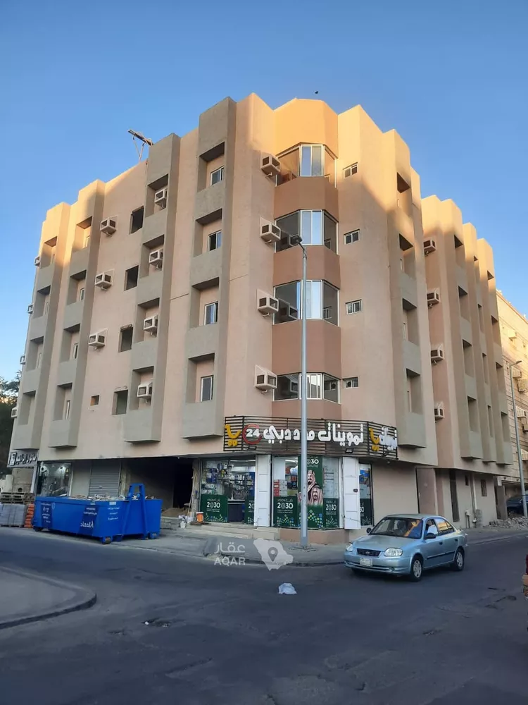عمارة للبيع في شارع مكرم الوجه, حي الشرفية, مدينة جدة, منطقة مكة المكرمة