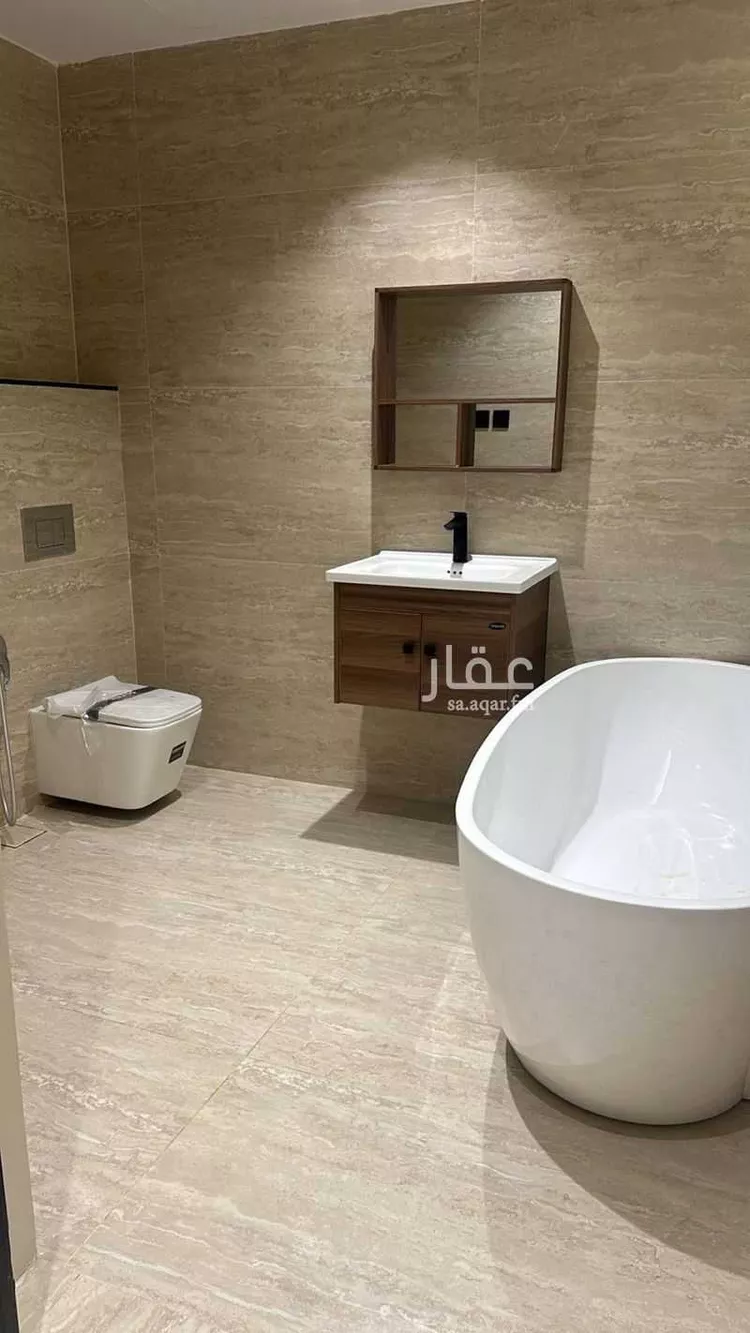 فيلا للبيع في شارع رصيص, حي العزيزية, مدينة الرياض, منطقة الرياض صورة 2