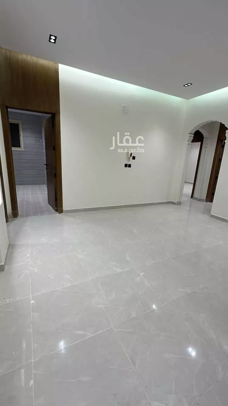 فيلا للبيع في شارع التآخي, حي الدار البيضاء, مدينة الرياض, منطقة الرياض صورة 5